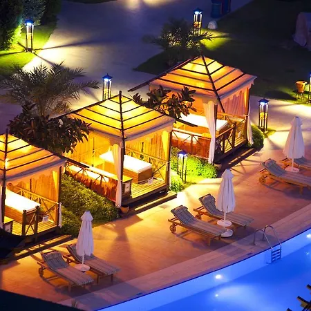 Rezort Limak Lara Deluxe & Antalya