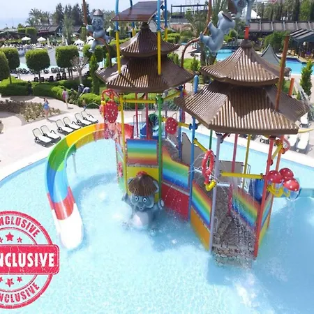 Limak Lara Deluxe & Rezort 5*